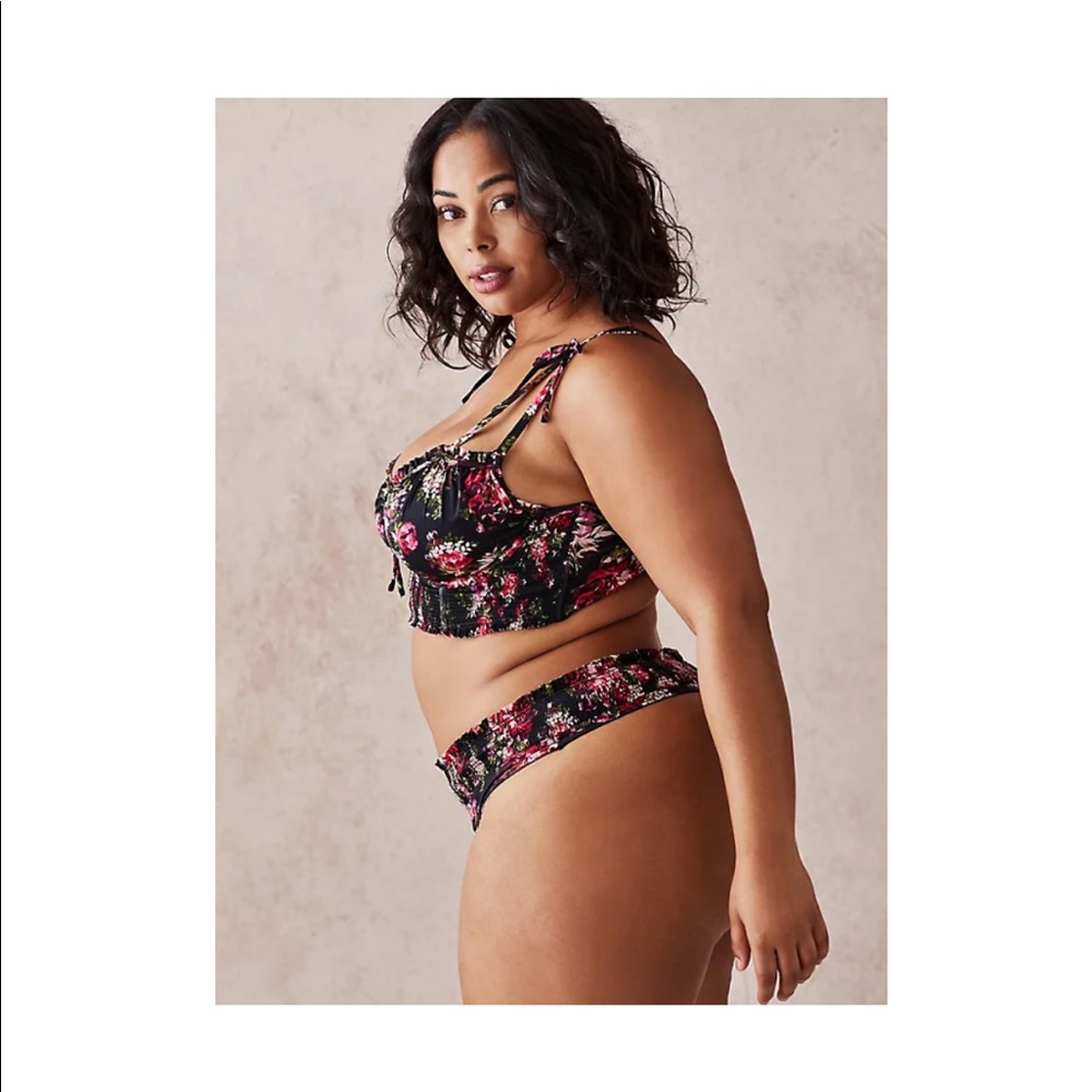 NWT torrid set black floral bra & thong panty - Picture 4 of 8